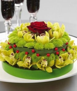 Торт из цветов "Орхидея"
